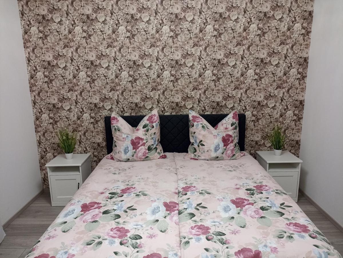 Ebs Paradies 라인하우젠 외부 사진