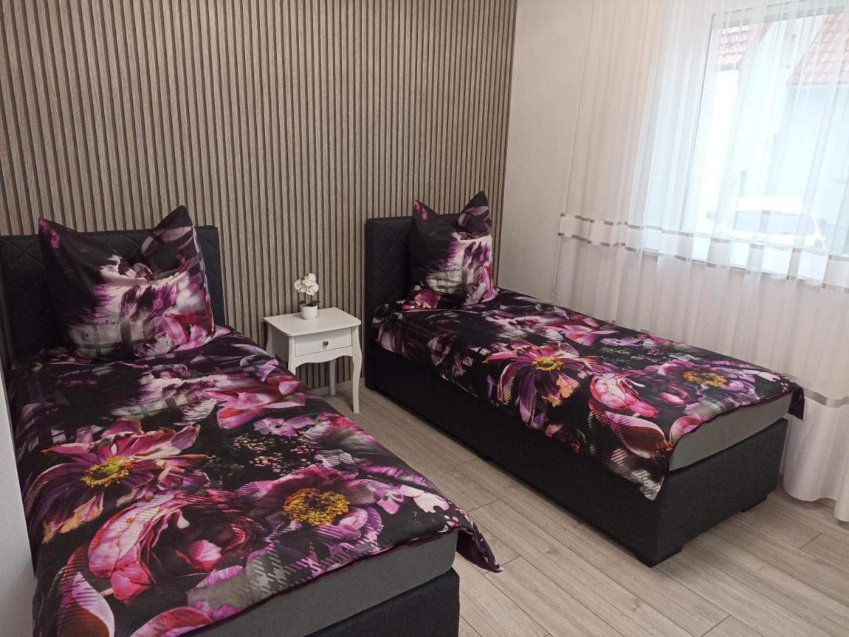 Ebs Paradies 라인하우젠 외부 사진