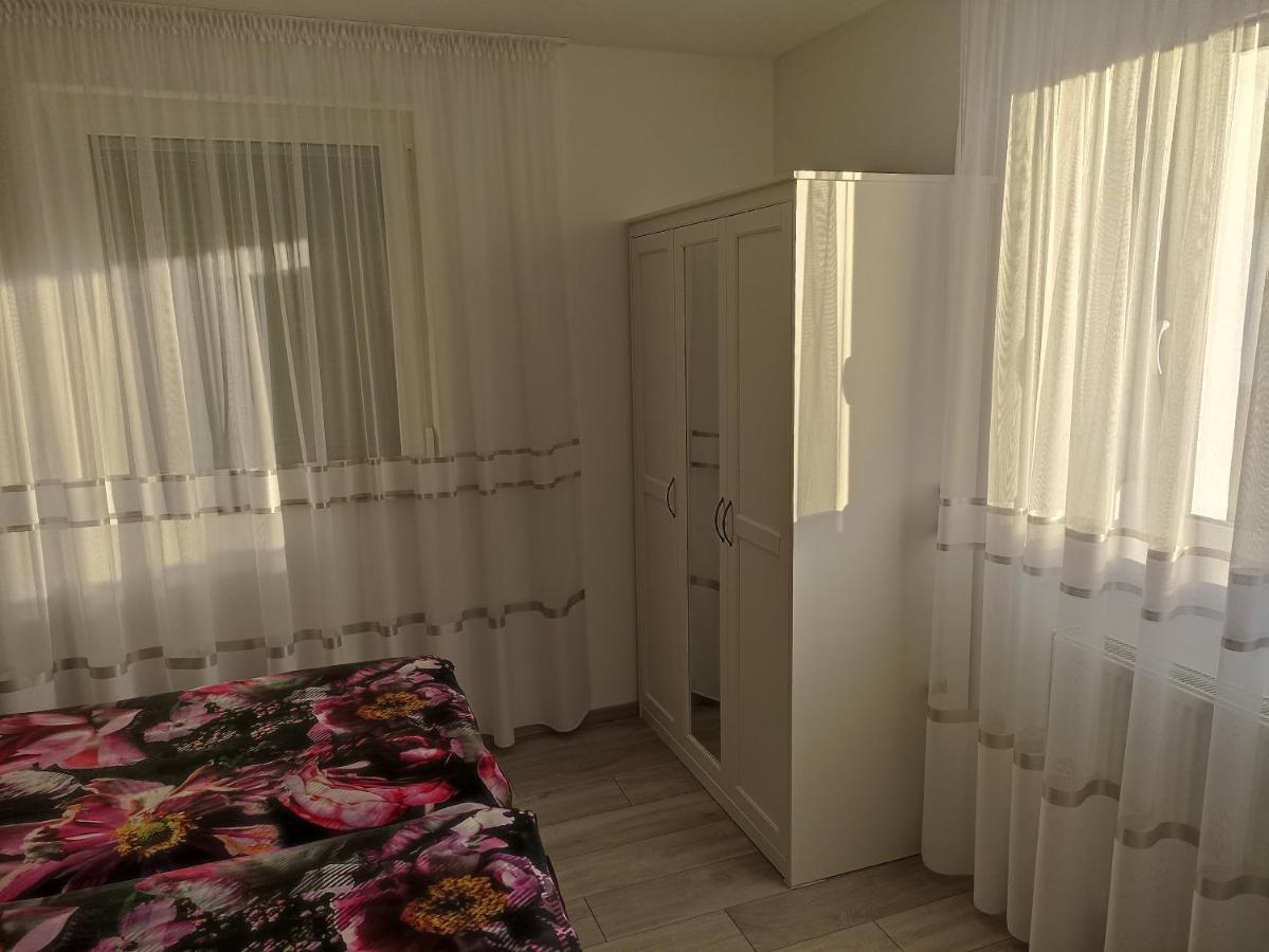 Ebs Paradies 라인하우젠 외부 사진